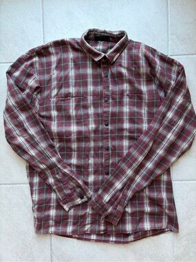 Kollar Clothing. Men’s Plaid Shirt - Black and Maroon. Size Medium.